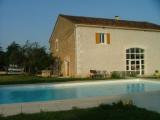 Gîte à BUNZAC, + de 20 personnes, 390m² (Campagne - Charente)
