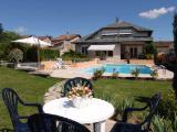 Gîte à TOUSSIEU, 3 personnes, 40m² (Campagne - Rhône)